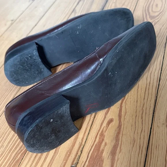 Danelle Classic Brown Leather Penny Loafers for Women Size 7 - Picture 4 of 6